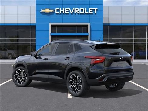 New 2026 Chevrolet Trax RS w/ Driver Confidence Package FWD image 3