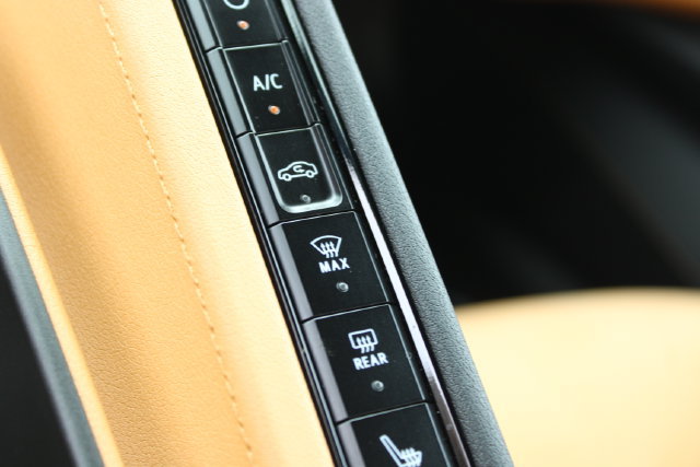 Used 2021 Chevrolet Corvette Stingray Preferred Conv w/ Z51 Performance Package RWD image 34