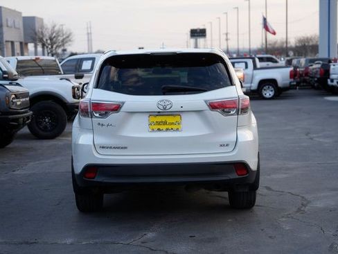 Used 2016 Toyota Highlander XLE image 7