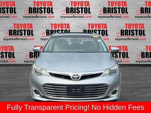 Used 2015 Toyota Avalon XLE Premium FWD image 9