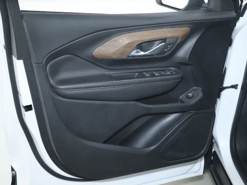 Used 2018 GMC Terrain SLE w/ Driver Convenience Package image 15