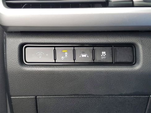 Used 2020 Kia Telluride LX image 18