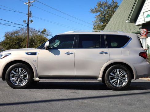 Used 2018 INFINITI QX80 2WD w/ Driver Assistance Package image 2
