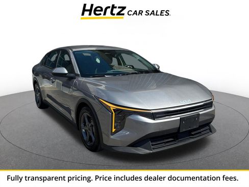 Used 2025 Kia K4 FWD image 1
