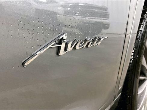 New 2026 Buick Enclave Avenir w/ Super Cruise Package image 7