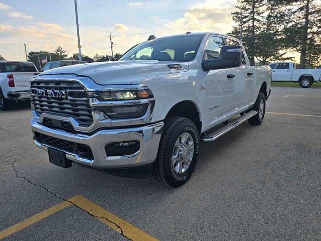 Used 2025 RAM 2500 Big Horn AWD/4WD image 4