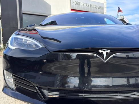 Used 2018 Tesla Model S 75D image 10