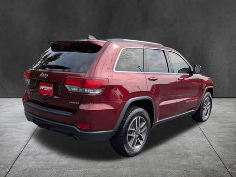 Used 2020 Jeep Grand Cherokee Laredo w/ 18" Wheel & 8.4" Radio Group AWD/4WD image 5