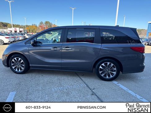 Used 2024 Honda Odyssey EX-L image 14