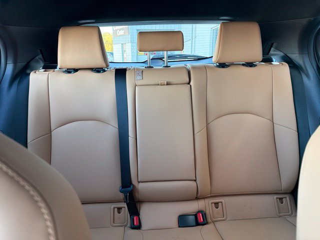 Used 2024 Lexus UX 250h AWD w/ Premium Package image 11