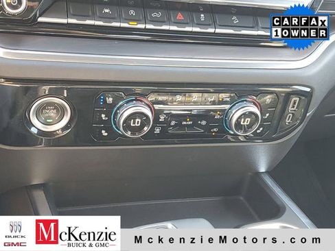 Used 2023 GMC Sierra 1500 SLT w/ SLT Premium Package AWD/4WD image 18