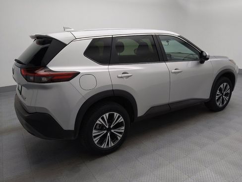 Used 2023 Nissan Rogue SV FWD image 10