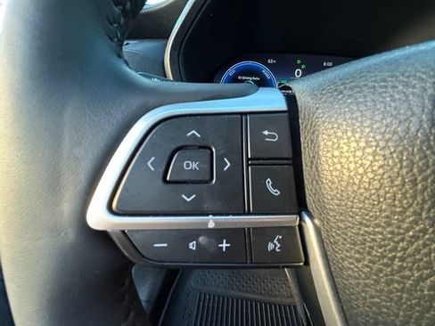 Used 2025 Toyota Grand Highlander AWD Hybrid image 14