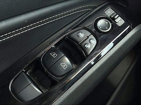 Used 2022 Nissan Altima 2.5 SL FWD image 18