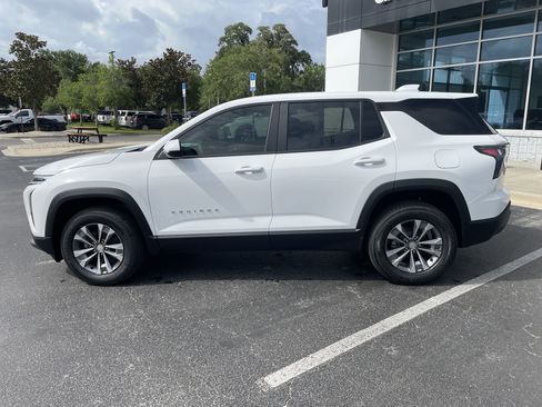 New 2026 Chevrolet Equinox LT image 4