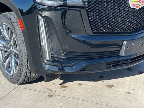 Used 2023 Cadillac Escalade Sport image 10
