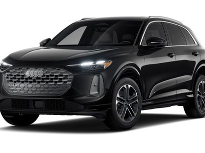 Certified 2025 Audi Q5 Premium w/ Convenience Package