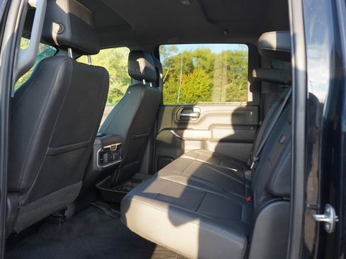 Used 2021 GMC Sierra 3500 SLT w/ SLT Convenience Package AWD/4WD image 15