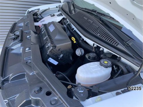 Used 2023 Chevrolet Express 2500 w/ Driver Convenience Package image 15
