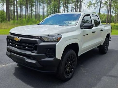 New 2026 Chevrolet Colorado W/T w/ WT Custom Package RWD image 1