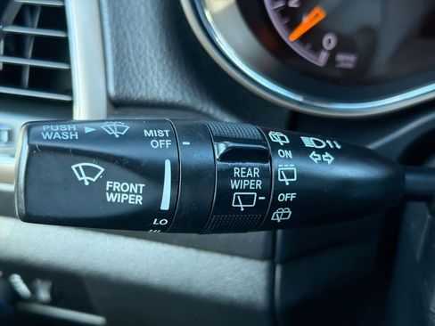 Used 2017 Jeep Grand Cherokee Laredo w/ Quick Order Package 23E image 27