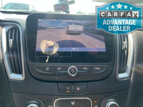 Used 2025 Chevrolet Malibu LS FWD image 6