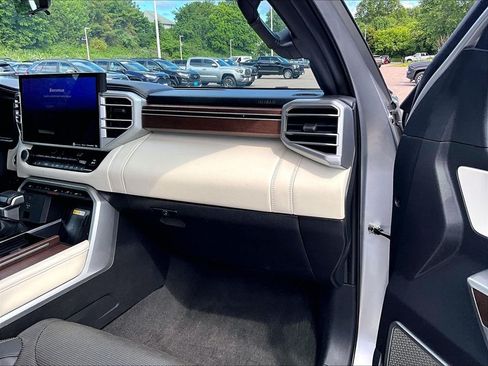 Certified 2022 Toyota Tundra Capstone AWD/4WD image 13
