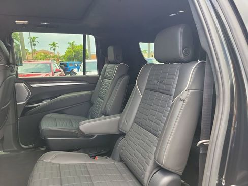 Certified 2026 Cadillac Escalade ESV V w/ LPO, ONYX Package AWD/4WD image 16