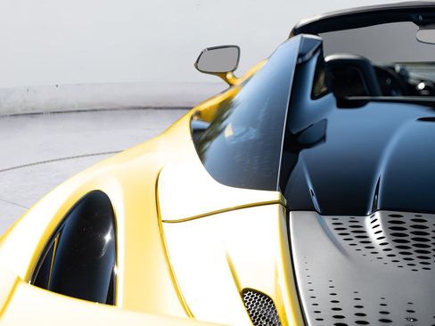 New 2026 McLaren 750S Spider RWD image 49