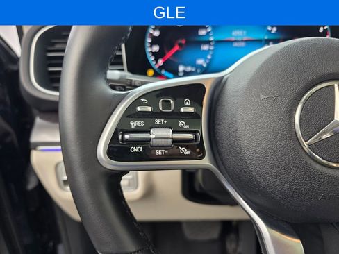 Used 2022 Mercedes-Benz GLE 350 image 18