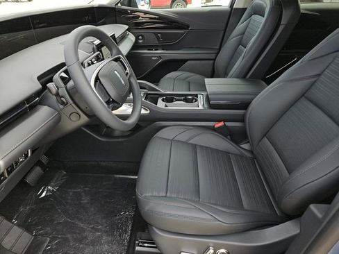 New 2026 Lincoln Nautilus Reserve w/ Jet Appearance Package image 18