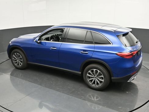 New 2025 Mercedes-Benz GLC 300 4MATIC image 36