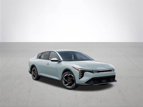New 2026 Kia K4 EX FWD image 8