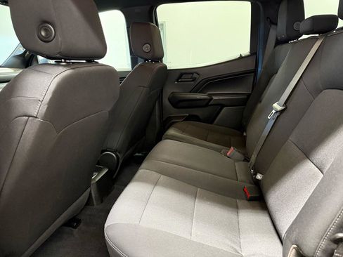Used 2023 Chevrolet Colorado W/T image 20