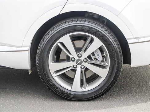 Used 2024 Genesis GV80 3.5T image 10