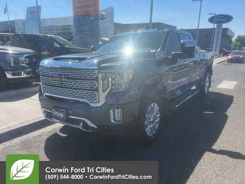 Used 2020 GMC Sierra 2500 Denali w/ Denali Ultimate Package AWD/4WD image 8