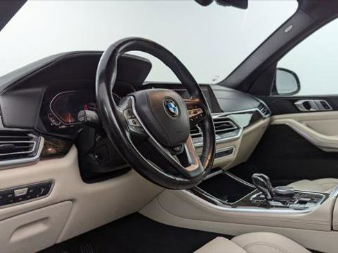 Used 2019 BMW X5 xDrive40i w/ Convenience Package image 22