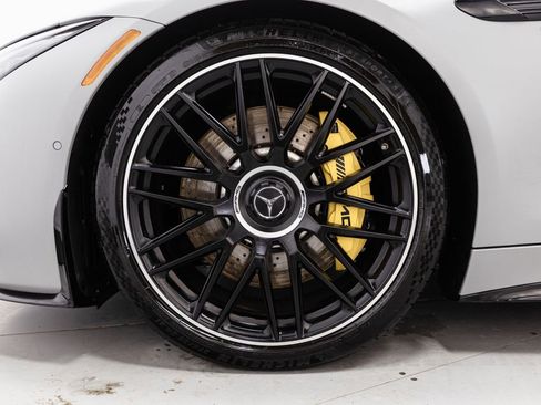 Used 2022 Mercedes-Benz SL 63 AMG 4MATIC image 40