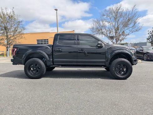 Used 2018 Ford F150 Raptor w/ Equipment Group 802A Luxury image 4