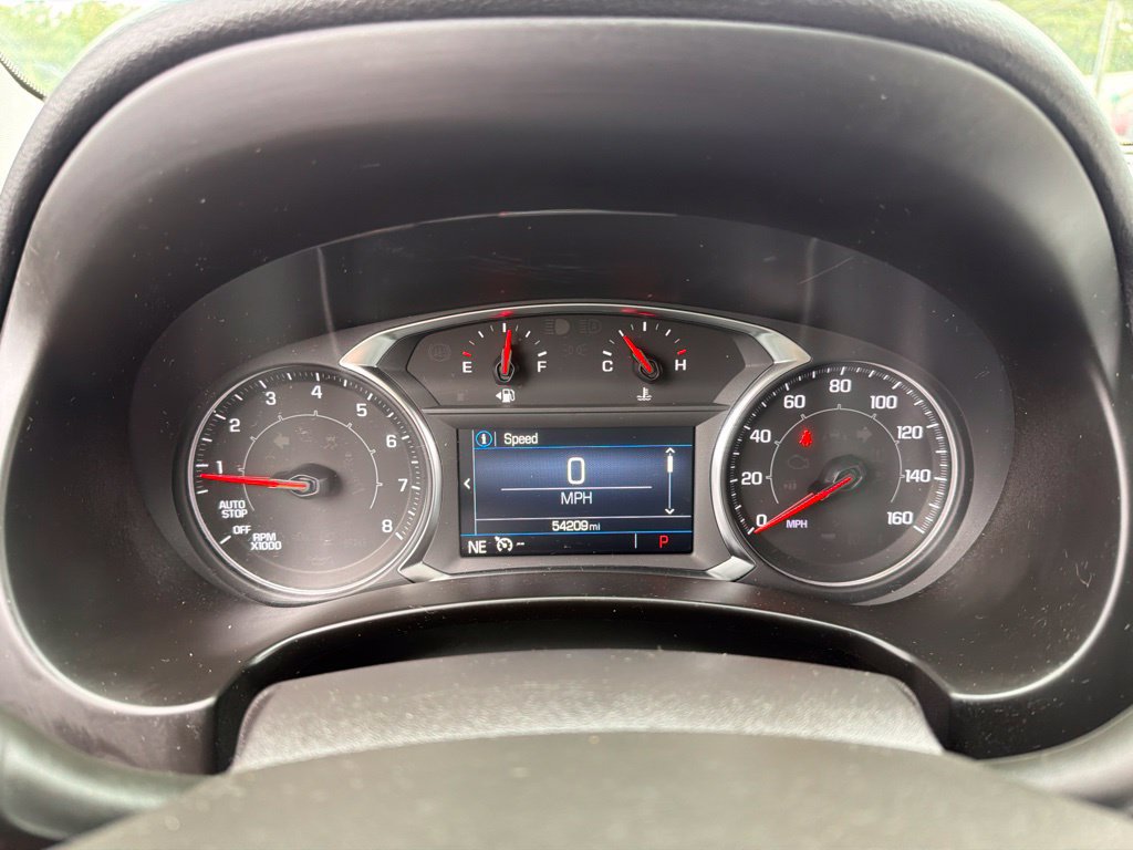 Used 2024 GMC Terrain SLE AWD/4WD image 9