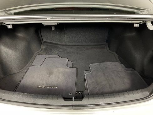 Used 2018 Hyundai Sonata SEL w/ Cargo Package image 11