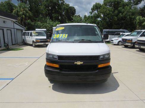 Used 2023 Chevrolet Express 2500 w/ Driver Convenience Package RWD image 2