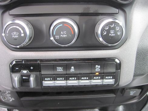 Used 2024 RAM 2500 Tradesman AWD/4WD image 20