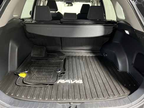 Used 2023 Toyota RAV4 LE image 24