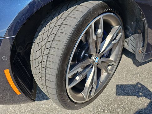Used 2018 BMW M550i xDrive w/ Driving Assistance Package AWD/4WD image 34