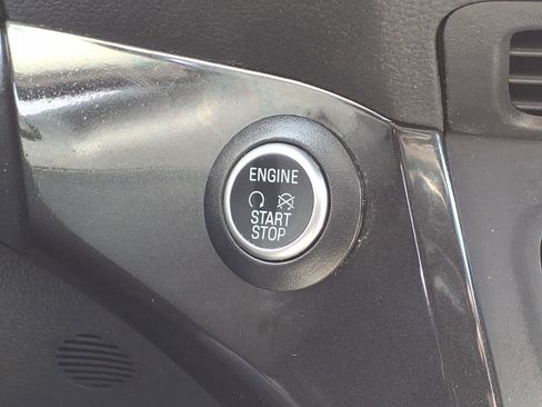 Used 2019 Ford Escape Titanium AWD/4WD image 22