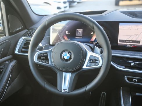 New 2026 BMW X5 sDrive40i w/ M Sport Package image 12