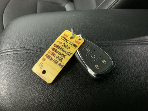 Used 2020 Chevrolet Equinox Premier AWD/4WD image 23