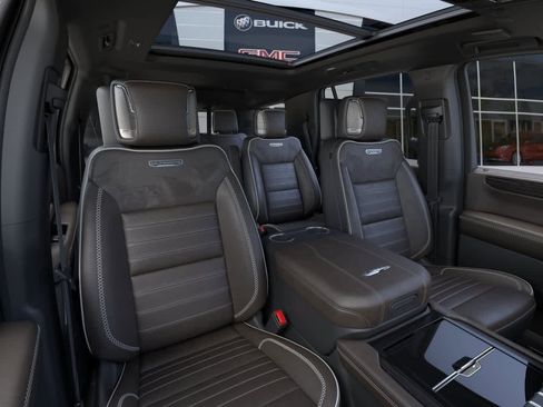 New 2026 GMC Yukon Denali Ultimate AWD/4WD image 17
