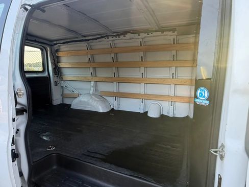 Used 2021 Chevrolet Express 2500 w/ Driver Convenience Package RWD image 24